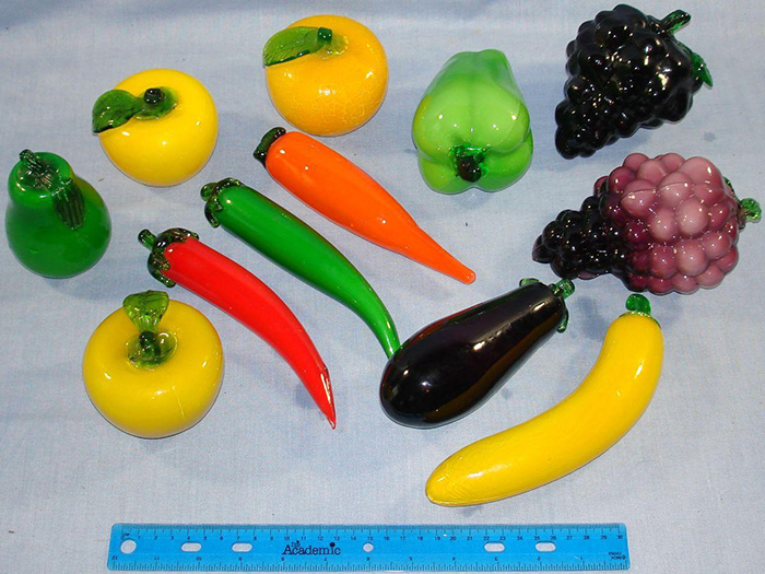 ART_GLASS_FRUIT_APPLES_GRAPES_PEARS_VEGETABLES_CARROTS_EGGPLANT_PEPPERS